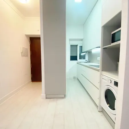 Apartamento Amilcar Frente A La Playa Primera Linea De Playa Cadiz