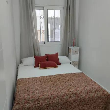 Apartment Apartamento Amilcar Frente A La Playa Primera Linea De Playa Cadiz